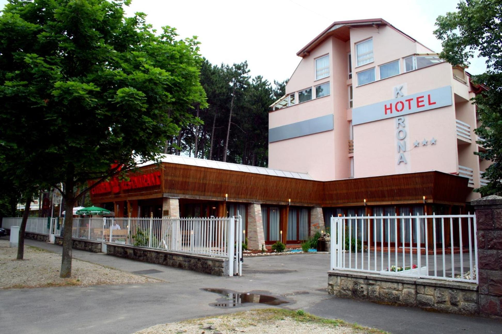 Hotel Korona Siófok Exteriér fotografie